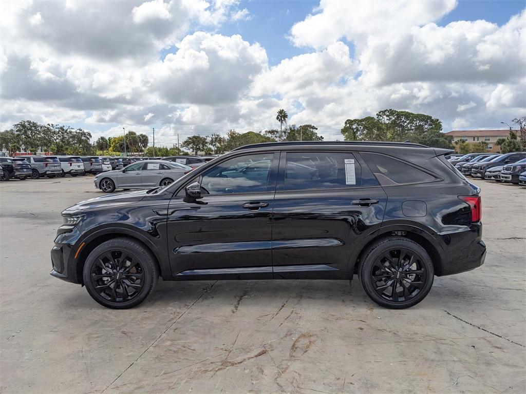 used 2023 Kia Sorento car, priced at $27,572