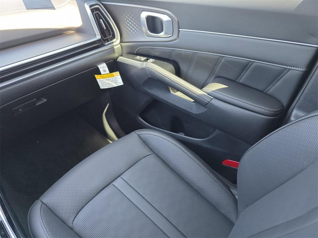 new 2025 Kia Sorento car, priced at $40,330
