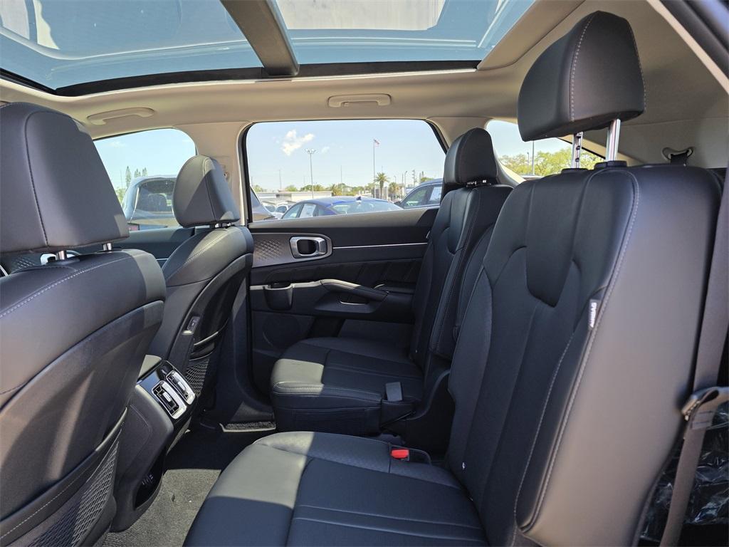 new 2025 Kia Sorento car, priced at $40,330