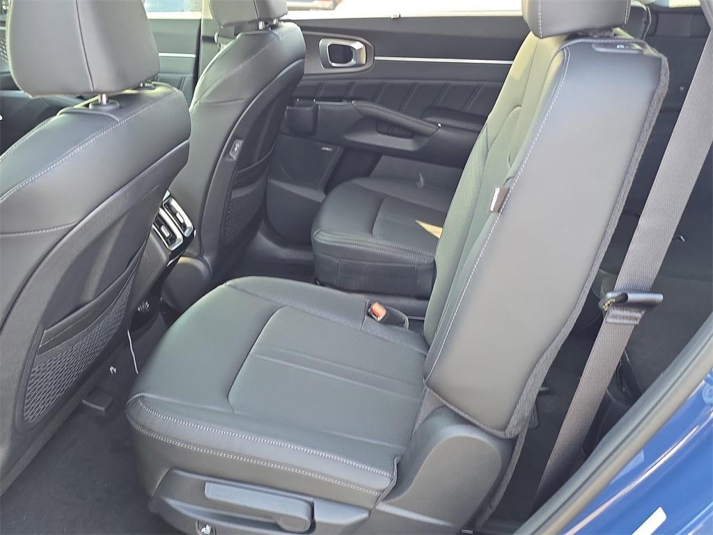 new 2026 Kia Sorento car, priced at $38,418