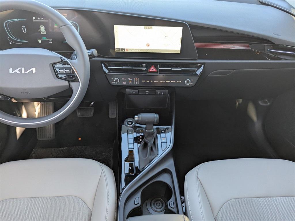 new 2025 Kia Niro car, priced at $26,677