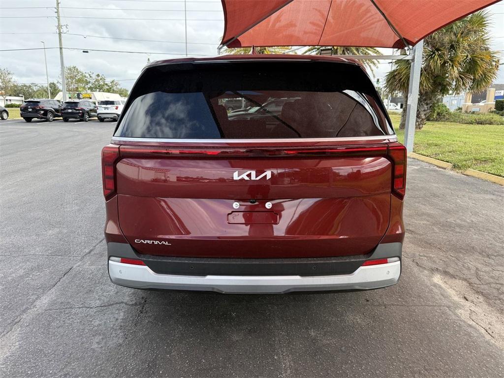 new 2025 Kia Carnival car, priced at $40,160