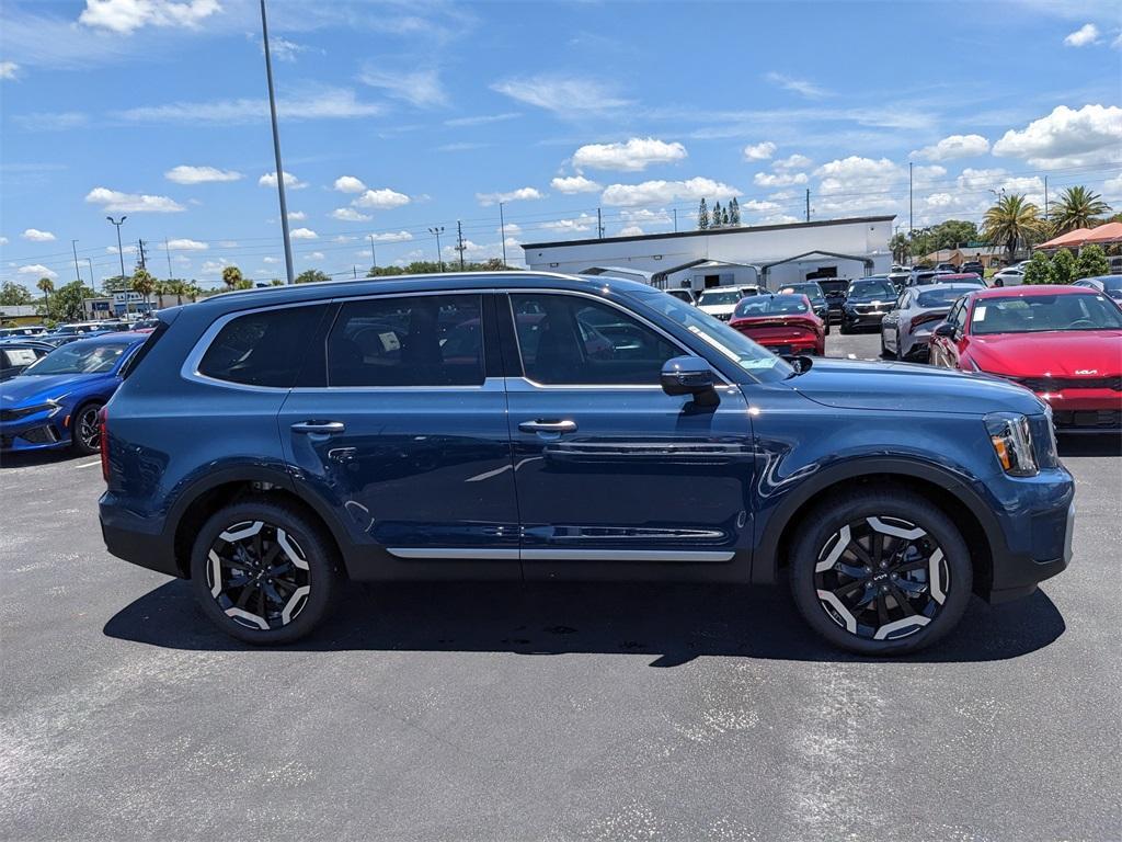 new 2025 Kia Telluride car, priced at $43,025