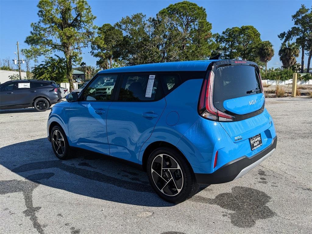 used 2025 Kia Soul car, priced at $22,421