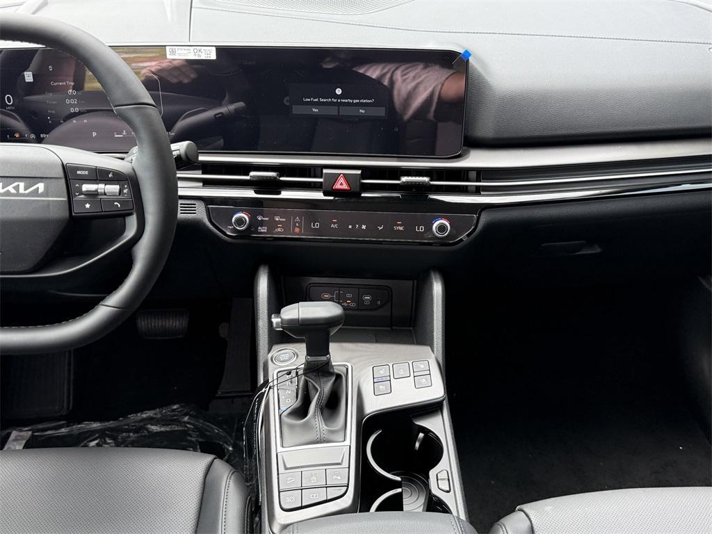 new 2026 Kia Sportage car, priced at $34,008