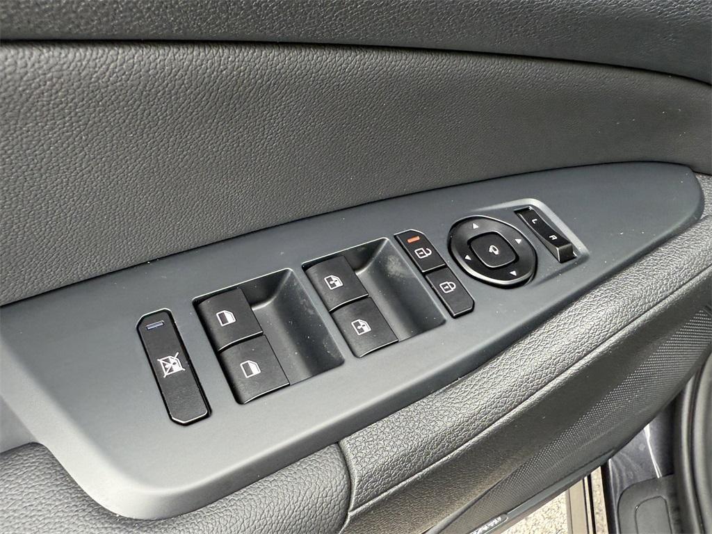 new 2026 Kia Sportage car, priced at $34,008