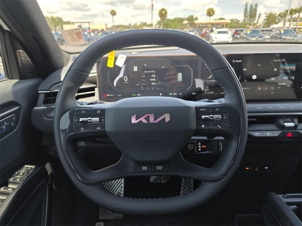 new 2026 Kia EV9 car, priced at $70,710
