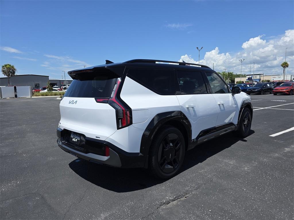 new 2026 Kia EV9 car, priced at $70,710