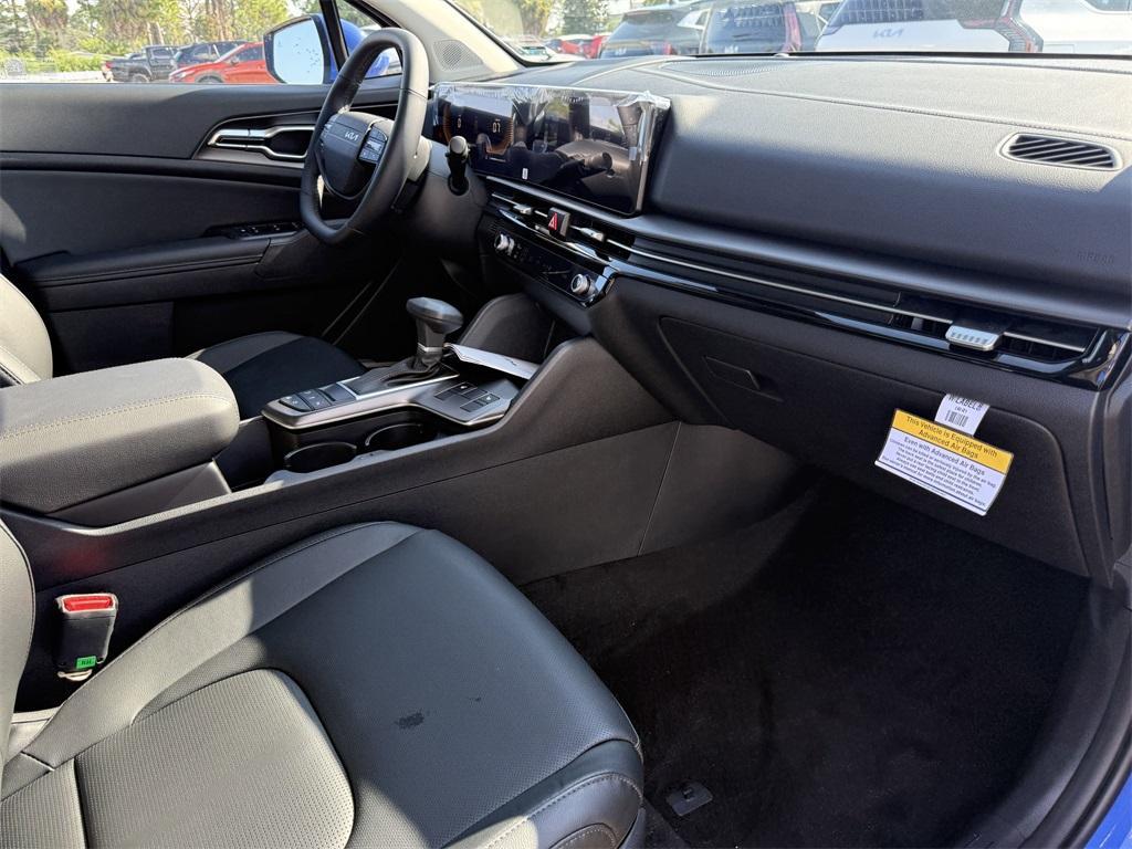 new 2026 Kia Sportage car, priced at $31,565
