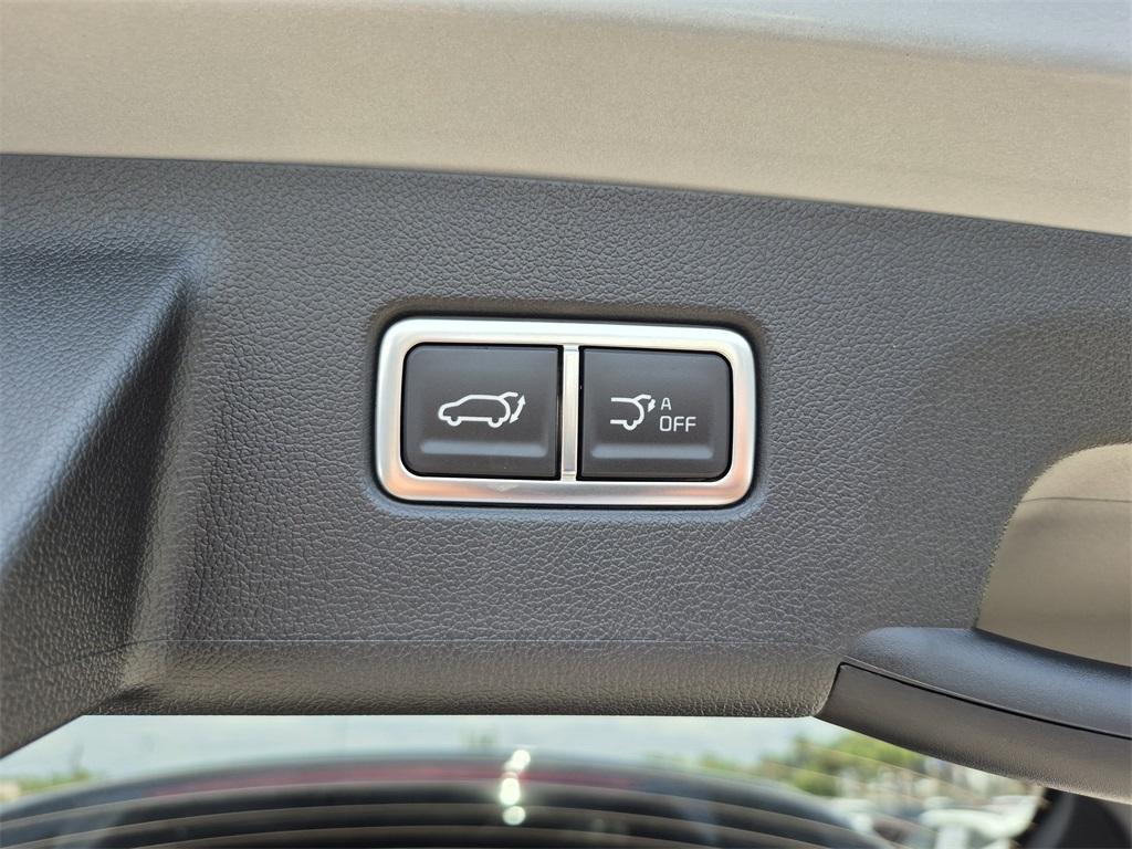 new 2025 Kia Sorento car, priced at $37,725