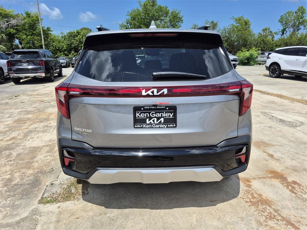new 2025 Kia Seltos car, priced at $27,325