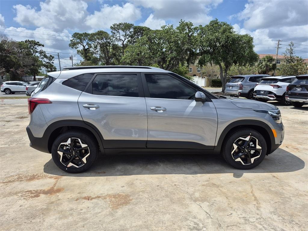 new 2025 Kia Seltos car, priced at $27,325