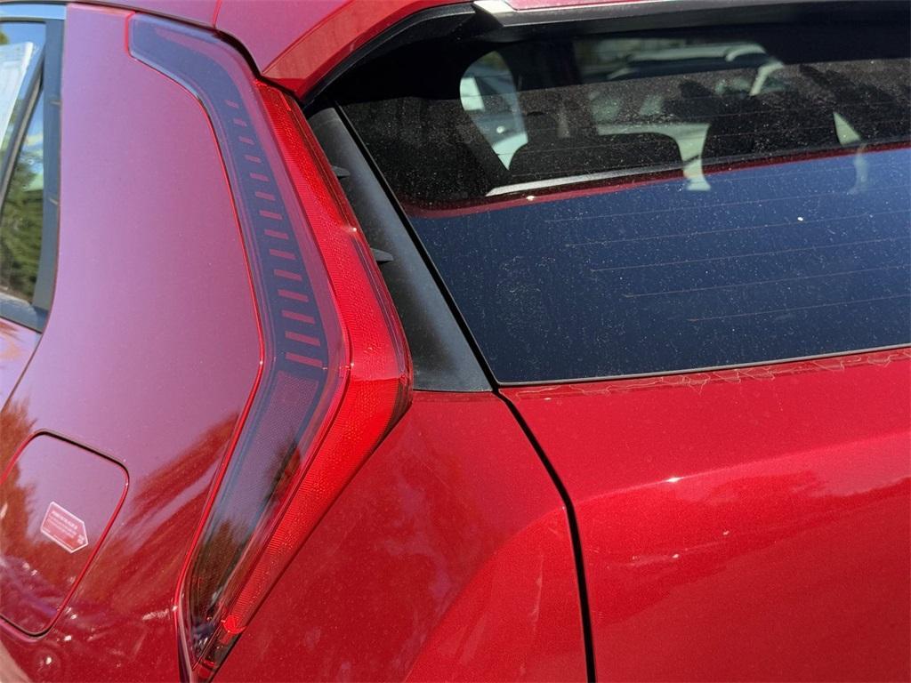 new 2025 Kia Niro car, priced at $30,735