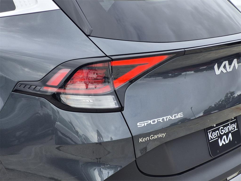 new 2025 Kia Sportage Hybrid car, priced at $29,830