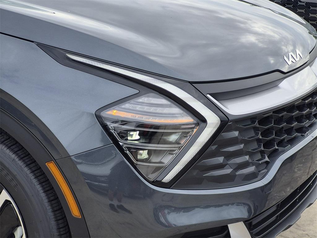 new 2025 Kia Sportage Hybrid car, priced at $29,830