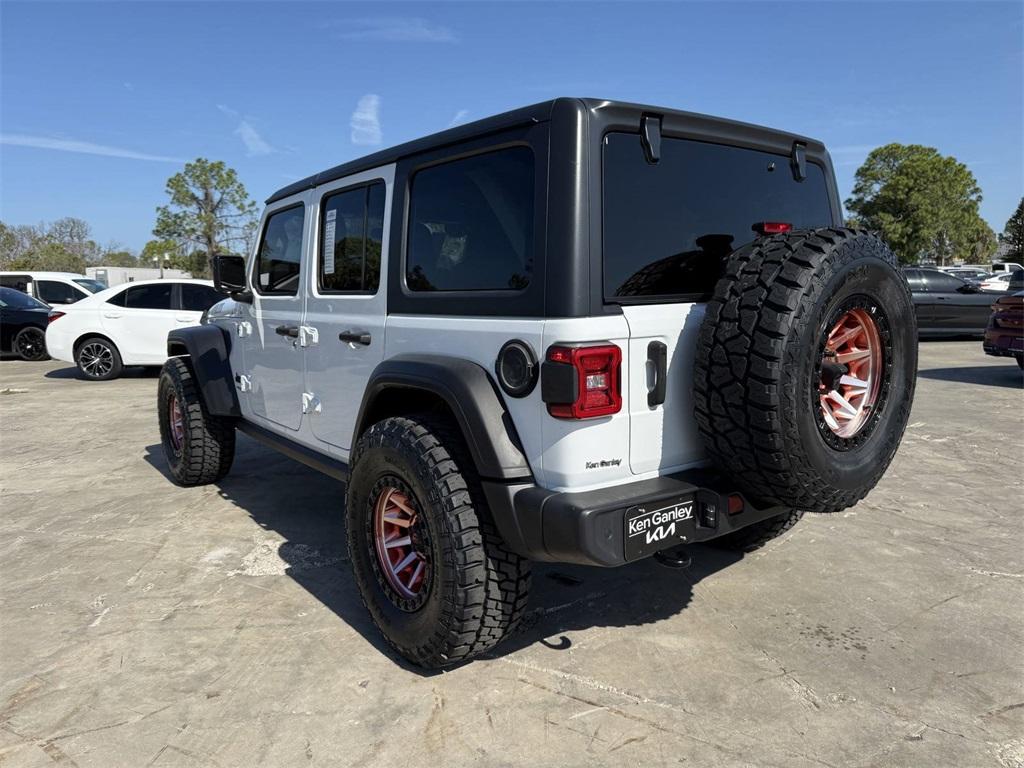 used 2021 Jeep Wrangler Unlimited car, priced at $29,571