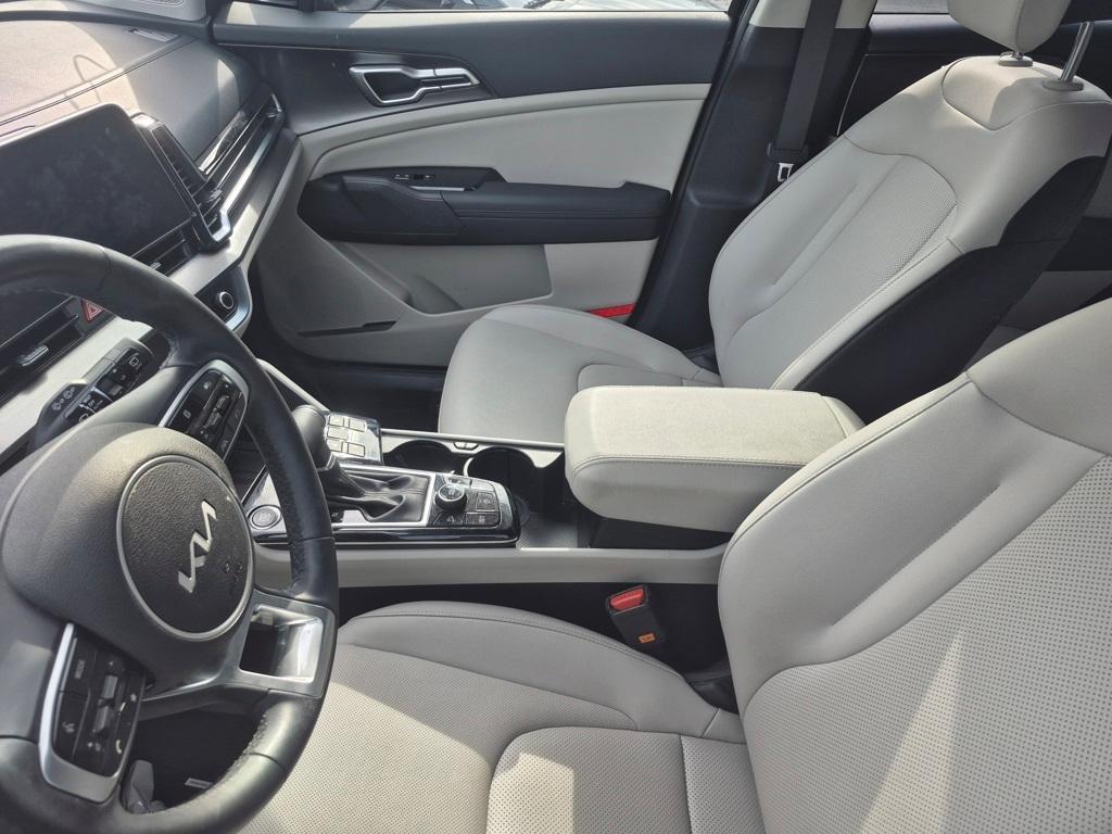 used 2025 Kia Sportage car, priced at $26,992
