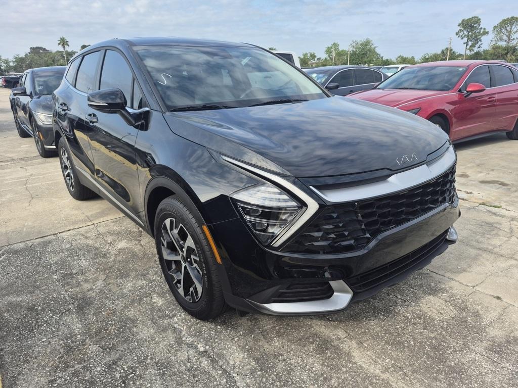 used 2025 Kia Sportage car, priced at $26,992