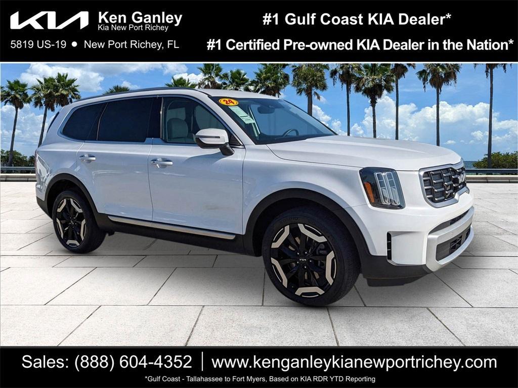 used 2024 Kia Telluride car, priced at $28,312