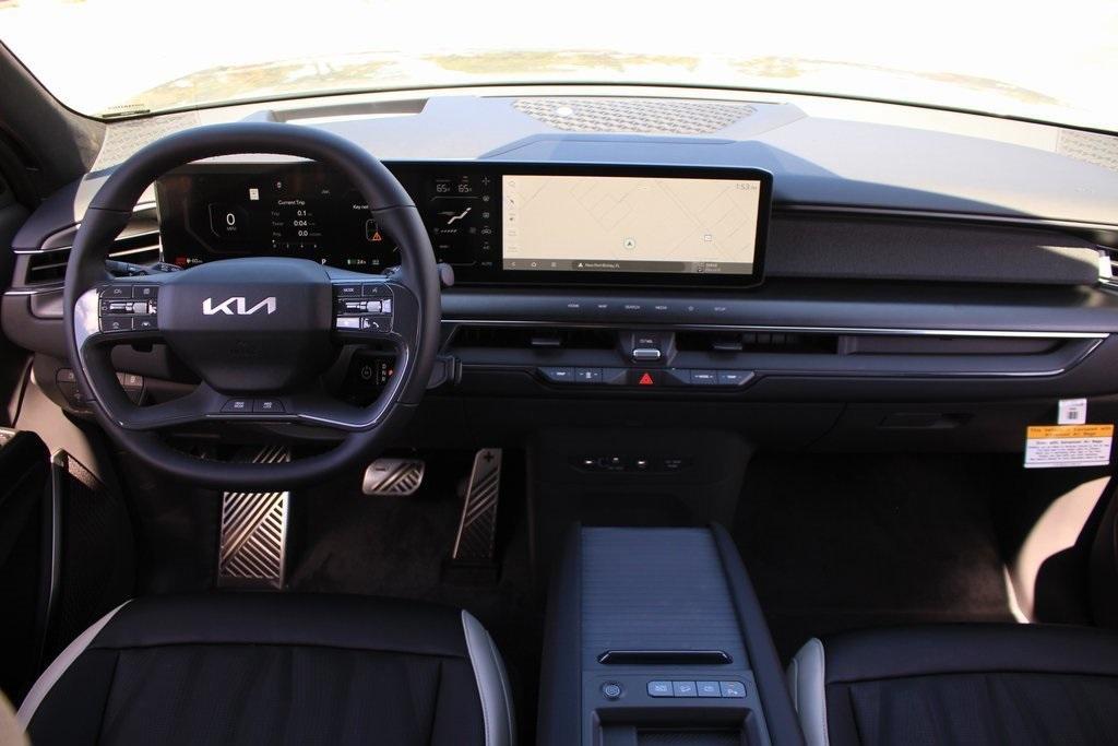 new 2024 Kia EV9 car, priced at $68,233