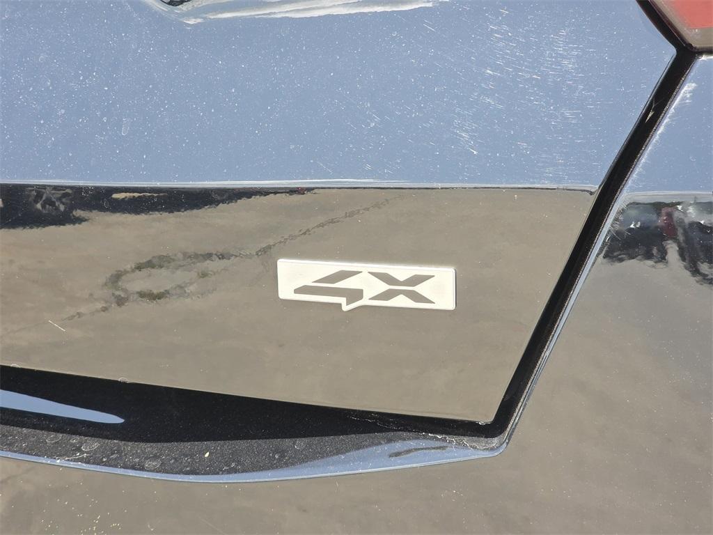 used 2024 Kia Sorento car, priced at $27,332