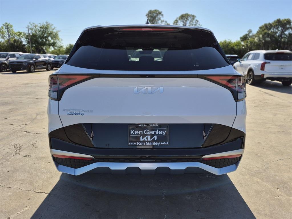 new 2025 Kia Sportage car, priced at $35,885