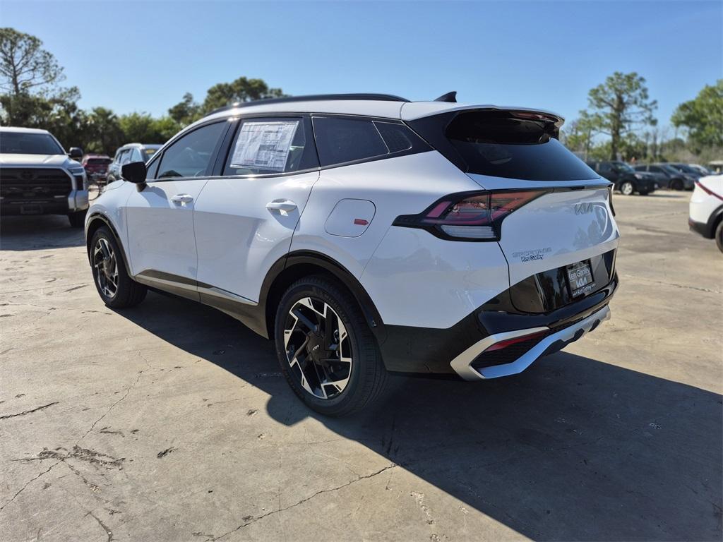 new 2025 Kia Sportage car, priced at $35,885