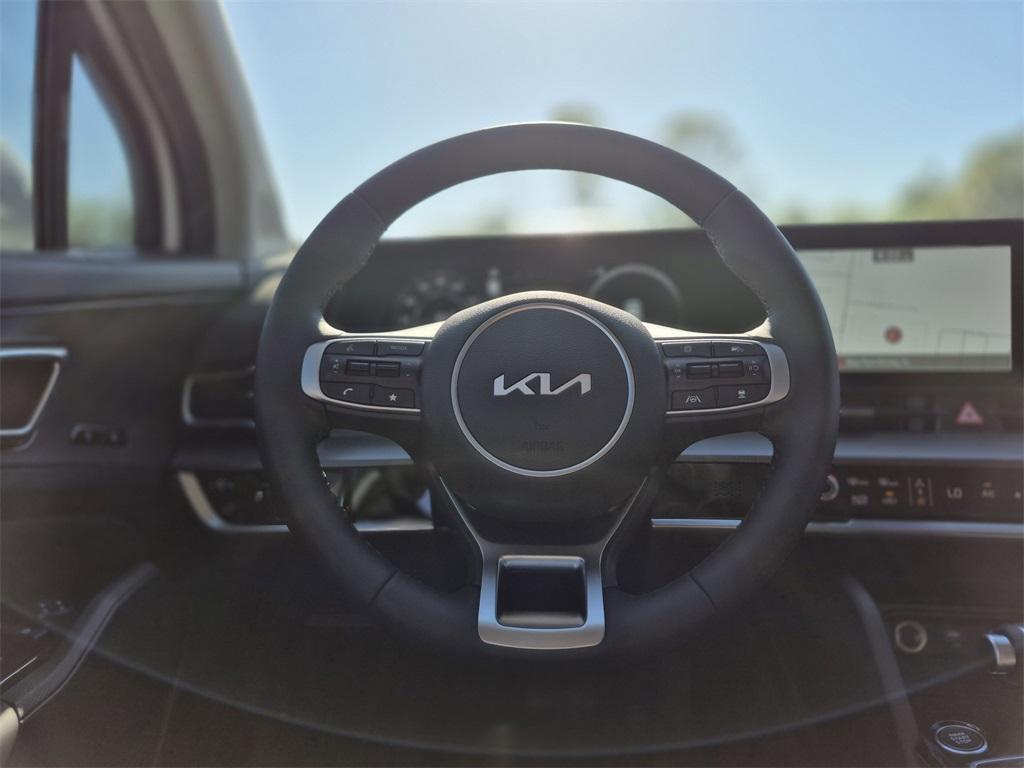 new 2025 Kia Sportage car, priced at $35,885