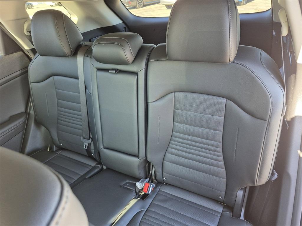 new 2025 Kia Sportage car, priced at $35,885