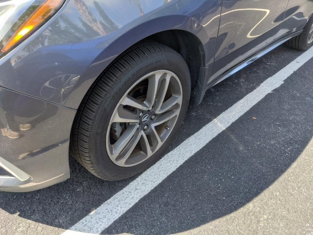 used 2018 Acura MDX car, priced at $23,131