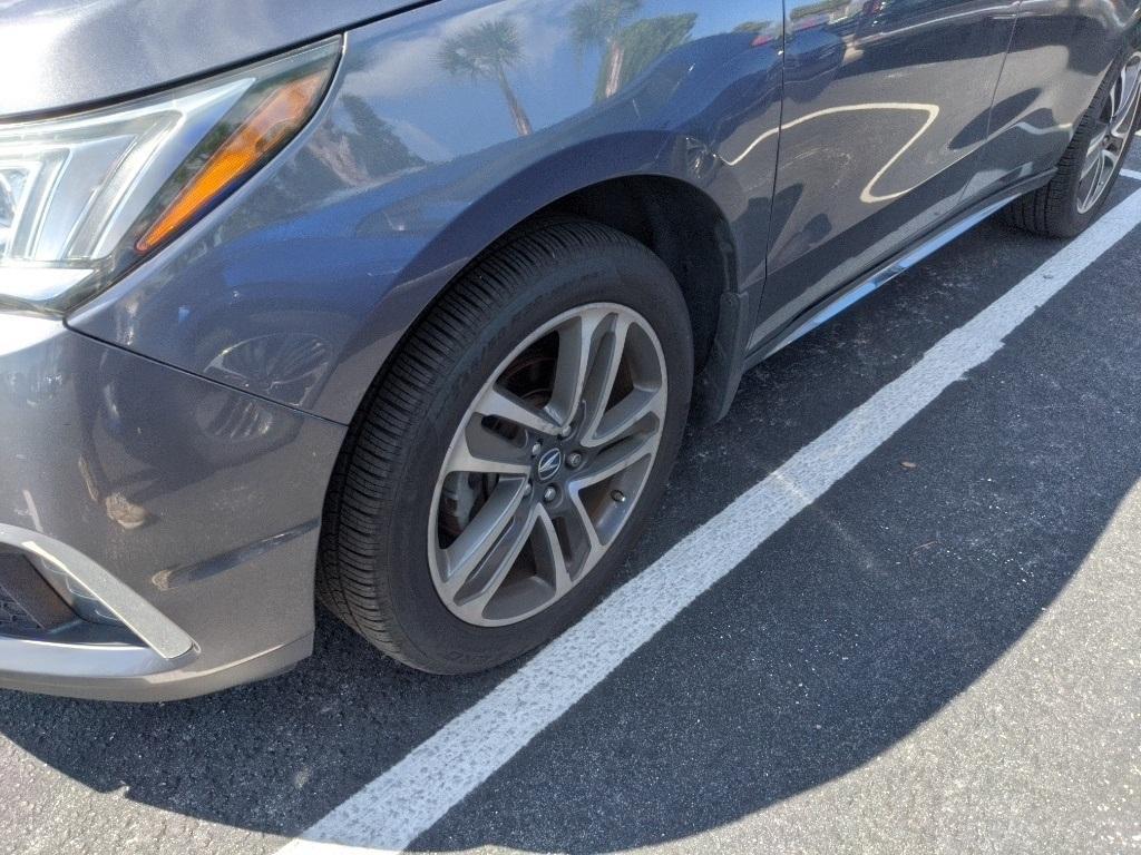 used 2018 Acura MDX car, priced at $23,131