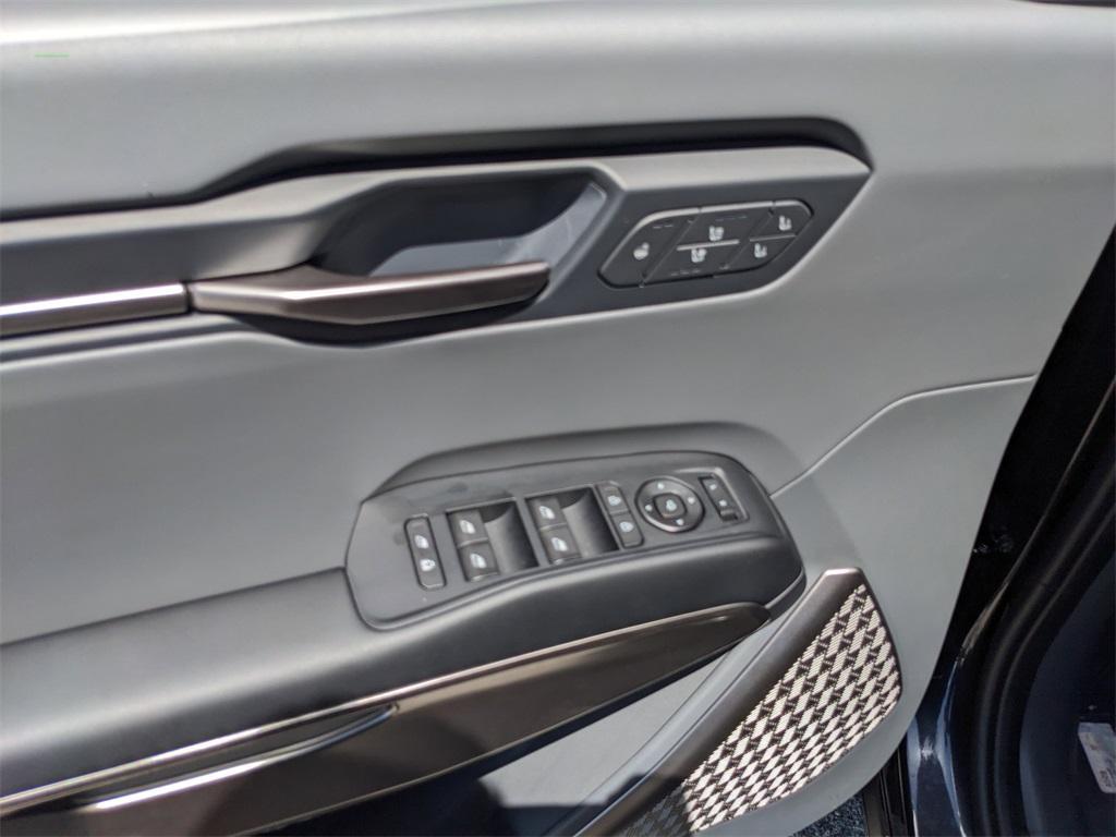new 2026 Kia EV9 car, priced at $56,777