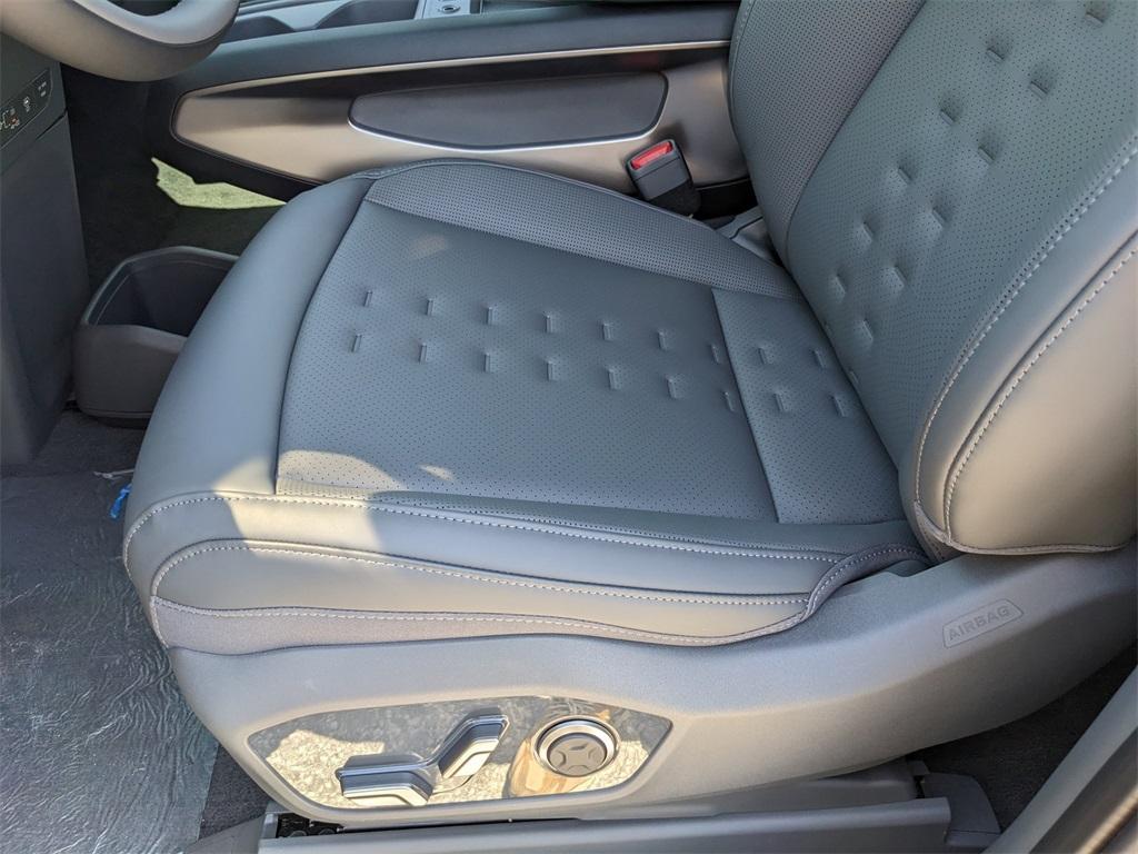 new 2026 Kia EV9 car, priced at $56,777