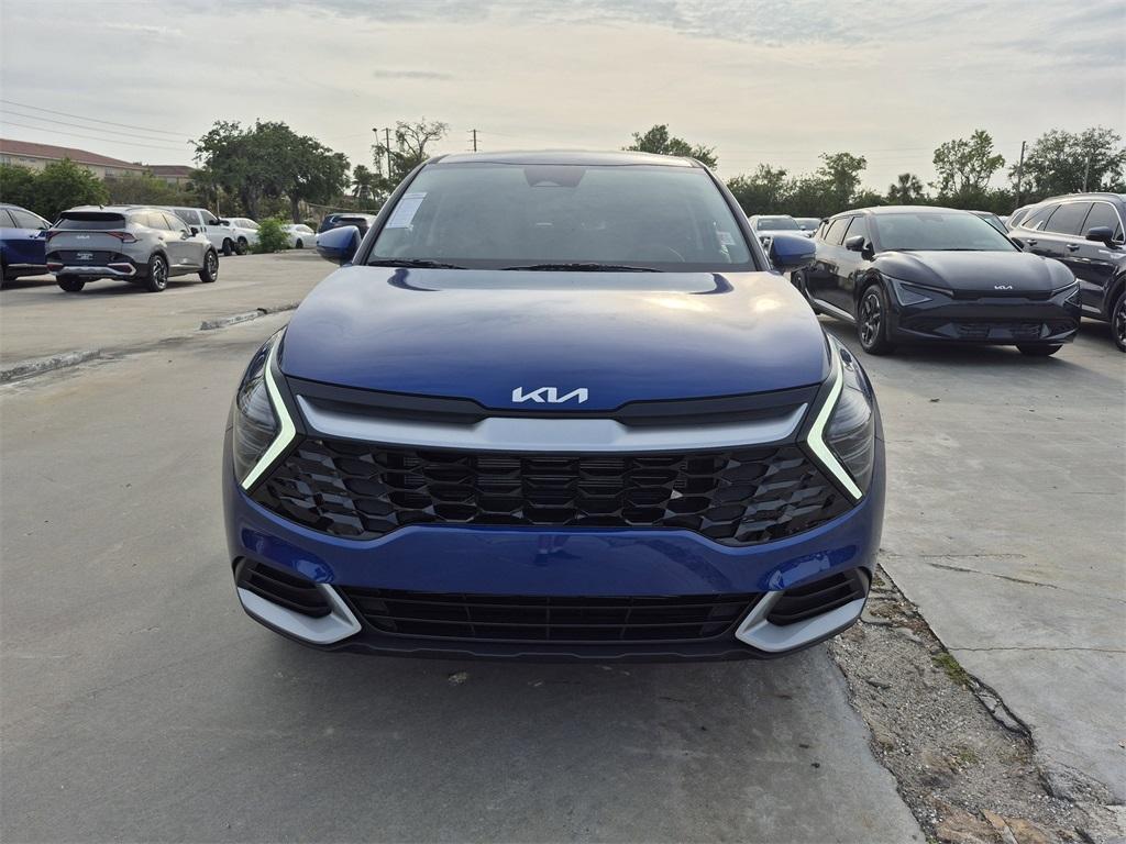 new 2025 Kia Sportage car, priced at $29,810