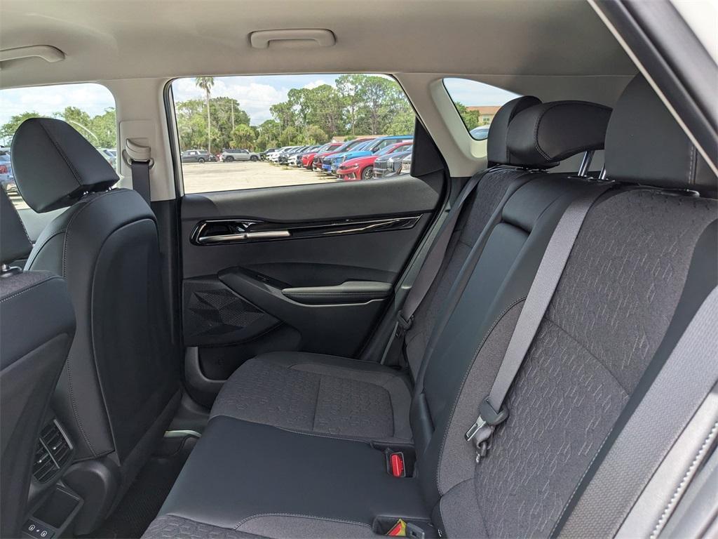 new 2025 Kia Seltos car, priced at $23,472