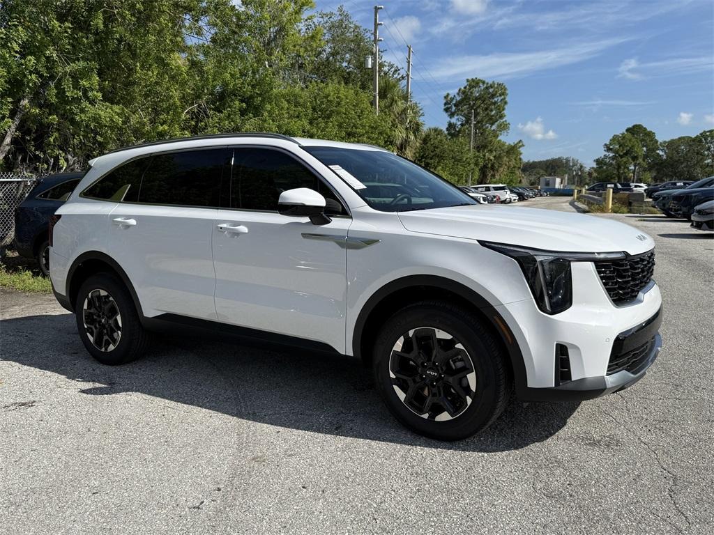 new 2025 Kia Sorento car, priced at $36,525