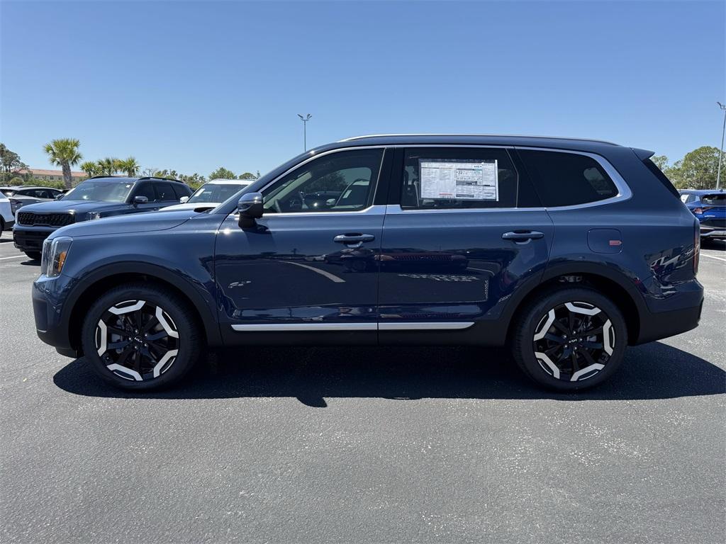 new 2025 Kia Telluride car, priced at $43,225