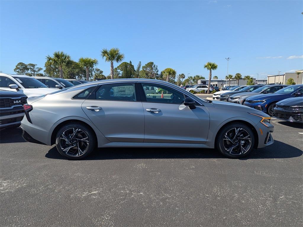 new 2025 Kia K5 car, priced at $30,965
