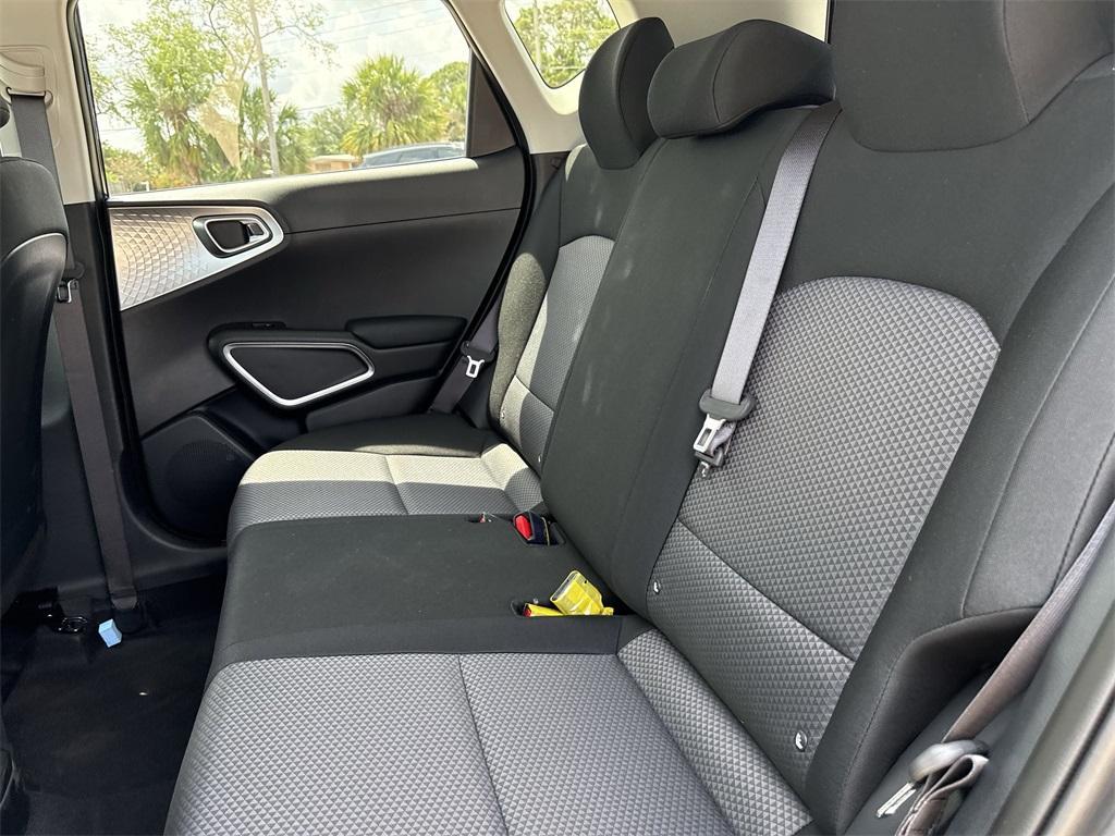new 2025 Kia Soul car, priced at $21,462