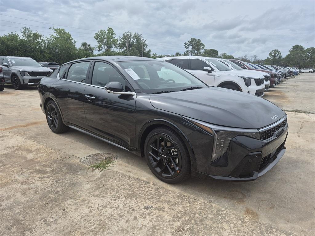 new 2025 Kia K4 car, priced at $30,640