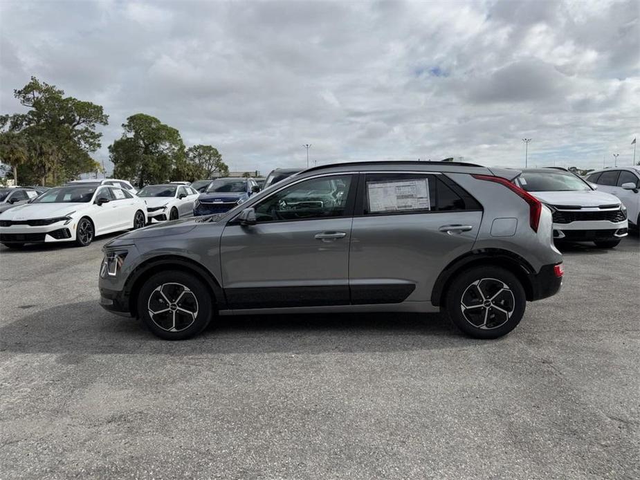 new 2025 Kia Niro car, priced at $33,707