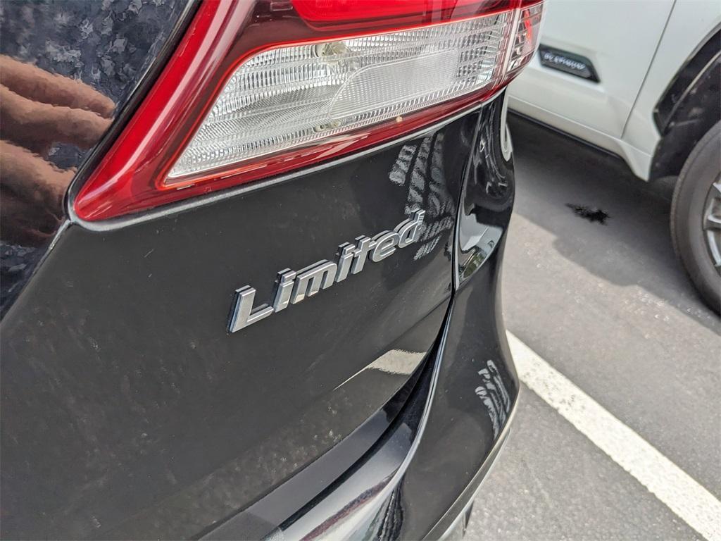 used 2017 Hyundai Santa Fe car, priced at $11,512