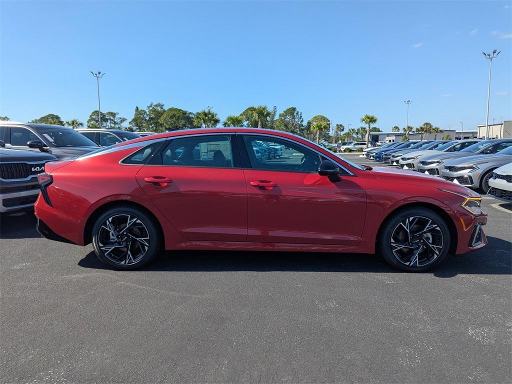 new 2025 Kia K5 car, priced at $30,272