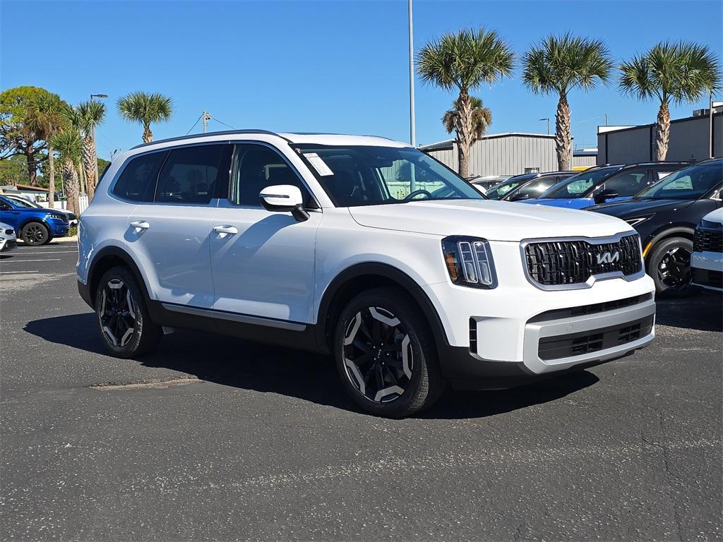new 2025 Kia Telluride car, priced at $40,963
