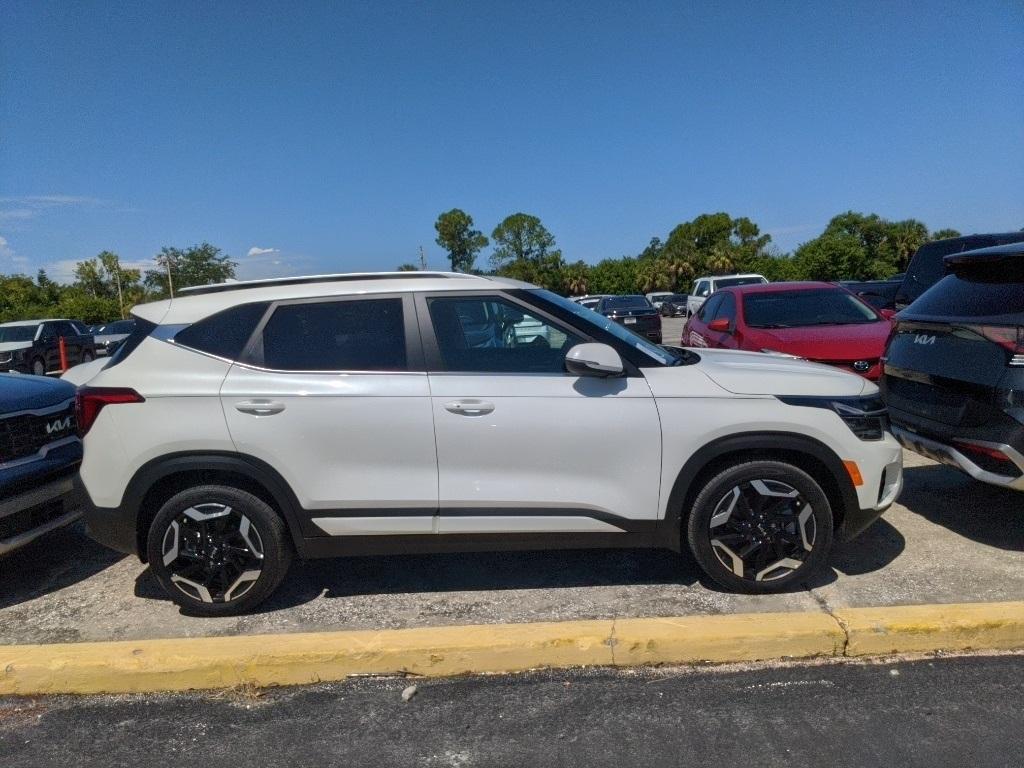 used 2024 Kia Seltos car, priced at $23,991