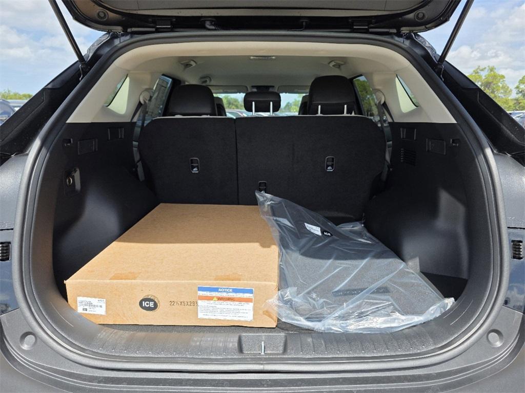 new 2025 Kia Sportage car, priced at $29,755