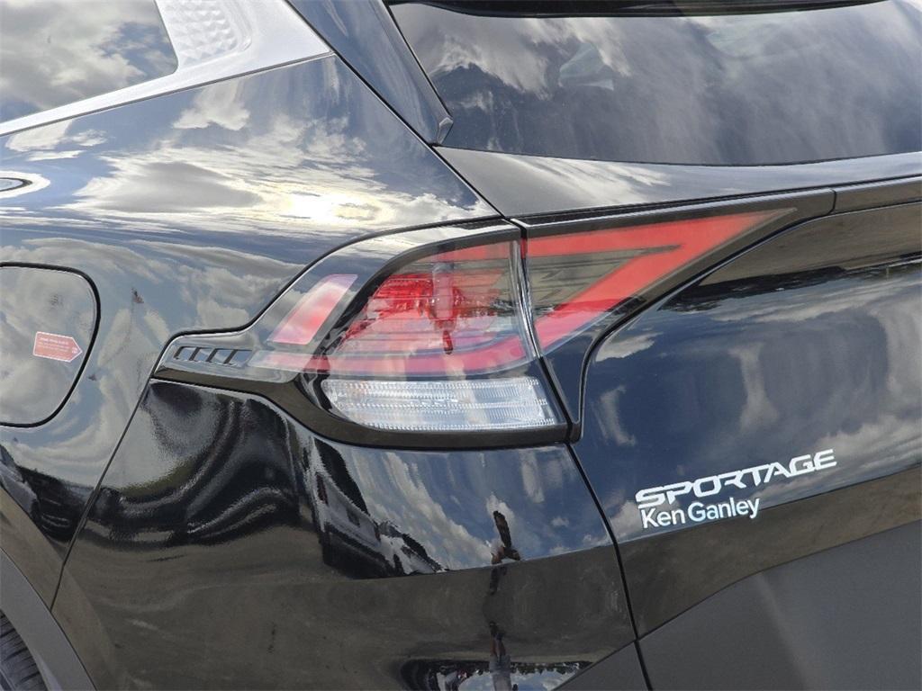 new 2025 Kia Sportage car, priced at $29,755
