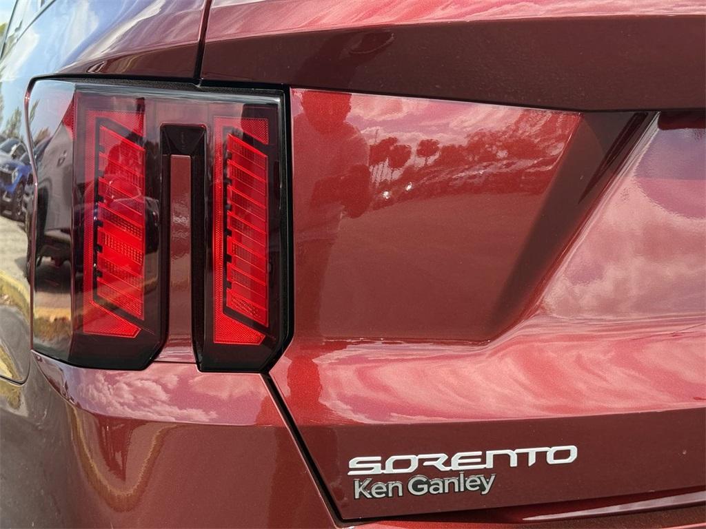 new 2025 Kia Sorento car, priced at $36,285