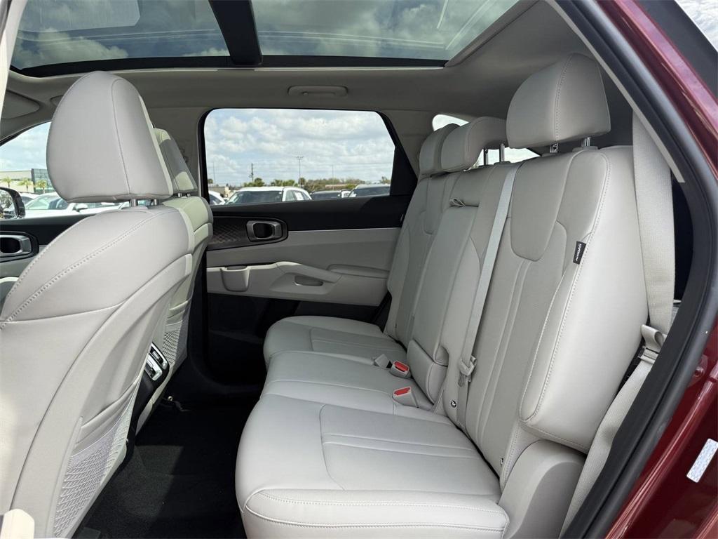 new 2025 Kia Sorento car, priced at $36,285