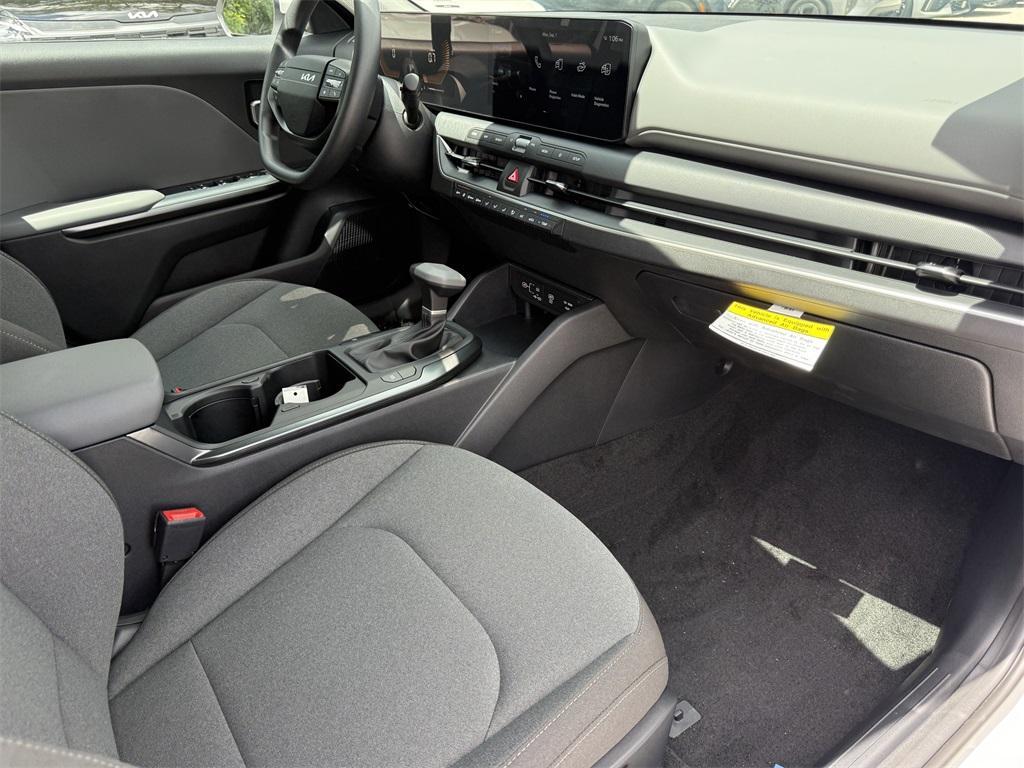new 2025 Kia K4 car, priced at $24,235